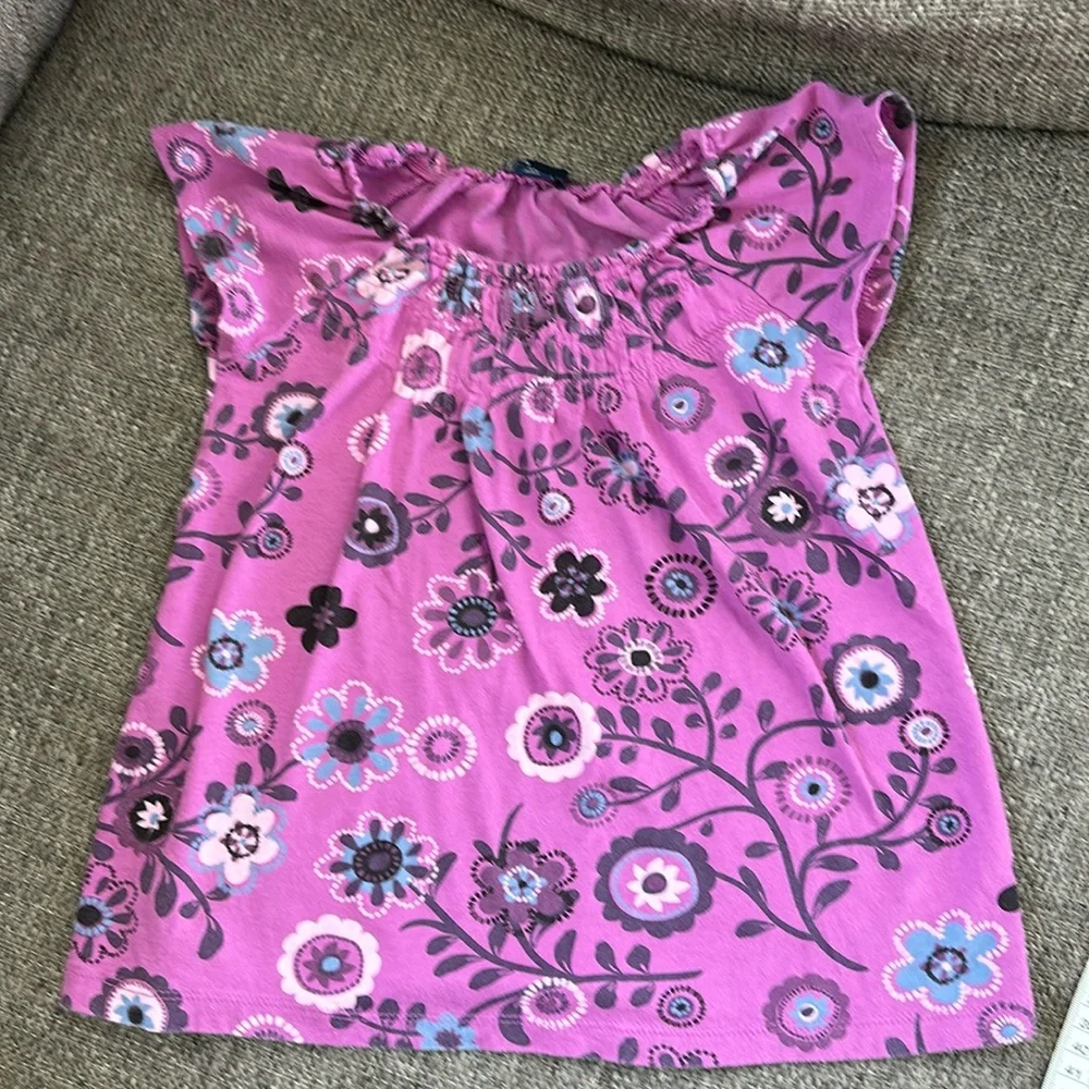 GAP Kids Girls Smocked Purple Pink Flowers Short Sleeve T-shirt Size 6